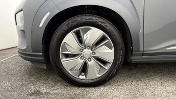 Hyundai KONA PREMIUM SE