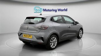 Renault Clio EVOLUTION E-TECH