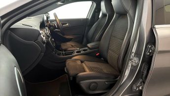 Mercedes-Benz GLA GLA 180 AMG LINE EDITION