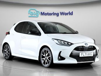 Toyota Yaris DYNAMIC