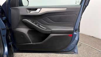Ford Focus TITANIUM