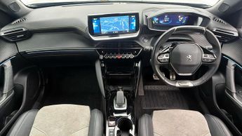 Peugeot E-2008 GT PREMIUM