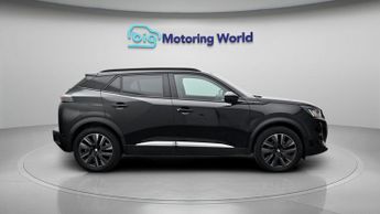 Peugeot E-2008 GT PREMIUM
