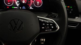 Volkswagen Golf GTI TSI DSG