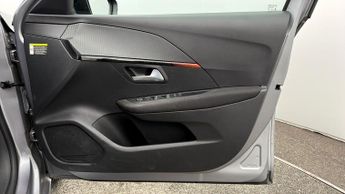 Peugeot E-208 ACTIVE PREMIUM PLUS