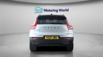 Volvo XC40 P8 R-DESIGN AWD