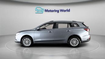 MG MG5 EXCLUSIVE