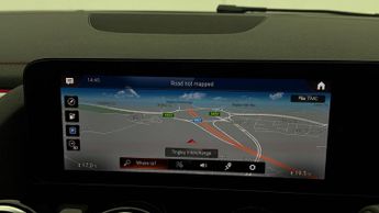 Mercedes-Benz EQA EQA 300 4MATIC AMG LINE PREMIUM