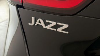 Honda Jazz I-MMD EX