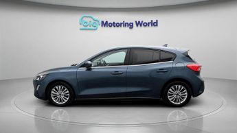 Ford Focus TITANIUM