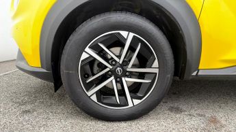 Nissan Juke DIG-T N-CONNECTA DCT