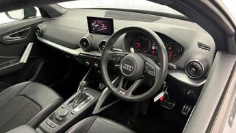 Audi Q2 TFSI S LINE