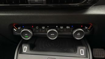 Citroen C4 PURETECH SHINE PLUS S/S EAT8