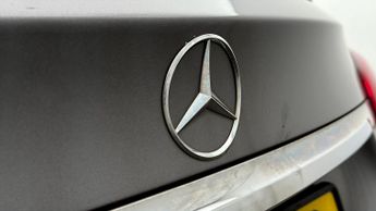 Mercedes-Benz GLA GLA 180 AMG LINE EDITION