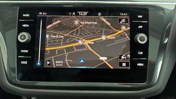 Volkswagen Tiguan ELEGANCE TSI DSG