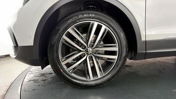 Volkswagen Tiguan ELEGANCE TSI DSG