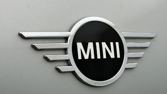 MINI Countryman COOPER S E ALL4 CLASSIC