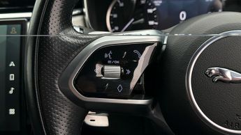 Jaguar F-PACE R-DYNAMIC S