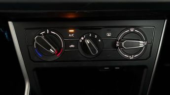 Volkswagen Polo LIFE TSI DSG