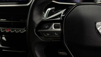 Peugeot 2008 PURETECH EAT8 S/S GT