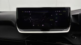 Peugeot 2008 PURETECH EAT8 S/S GT