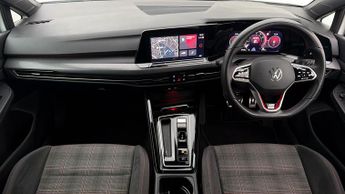 Volkswagen Golf GTI TSI DSG