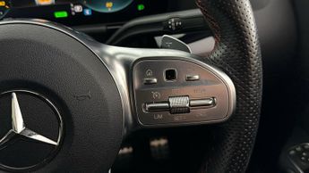 Mercedes-Benz EQA EQA 350 4MATIC AMG LINE PREMIUM