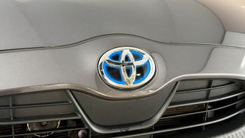 Toyota Yaris ICON
