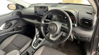 Toyota Yaris ICON