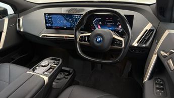 BMW iX XDRIVE40 M SPORT