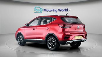 MG MG ZS EXCLUSIVE T-GDI