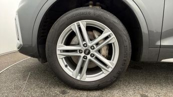 Audi Q5 TFSI E S LINE QUATTRO