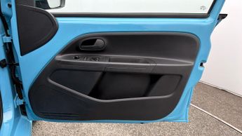 Volkswagen e-up! E-UP