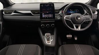 Renault Captur E-TECH ENGINEERED