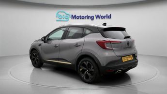 Renault Captur E-TECH ENGINEERED