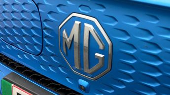 MG MG ZS TROPHY CONNECT