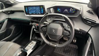 Peugeot E-208 GT