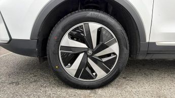MG MG ZS TROPHY CONNECT