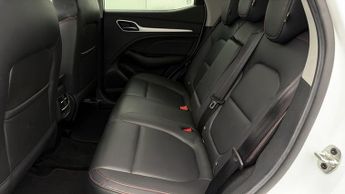 MG MG ZS TROPHY CONNECT