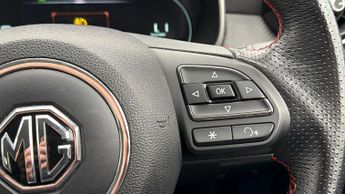 MG MG ZS EXCLUSIVE T-GDI