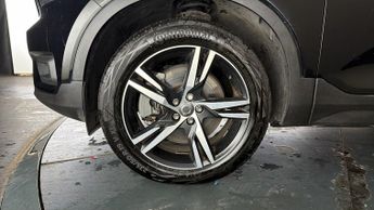 Volvo XC40 RECHARGE T4 R-DESIGN