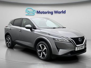 Nissan Qashqai DIG-T N-CONNECTA DCT
