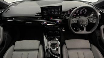 Audi A4 TDI QUATTRO S LINE BLACK EDITION