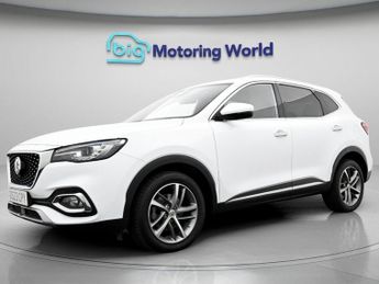 MG HS EXCLUSIVE
