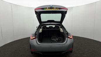 BMW i4 EDRIVE35 SPORT