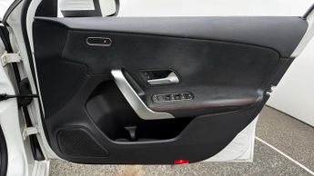 Mercedes-Benz A Class A 200 AMG LINE EXECUTIVE