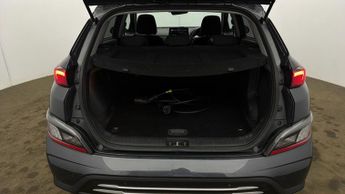 Hyundai KONA PREMIUM