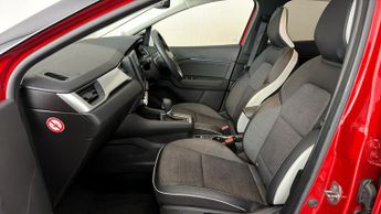 Renault Captur TECHNO E-TECH