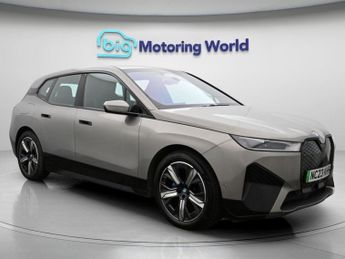 BMW iX XDRIVE40 M SPORT