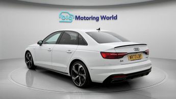 Audi A4 TDI QUATTRO S LINE BLACK EDITION